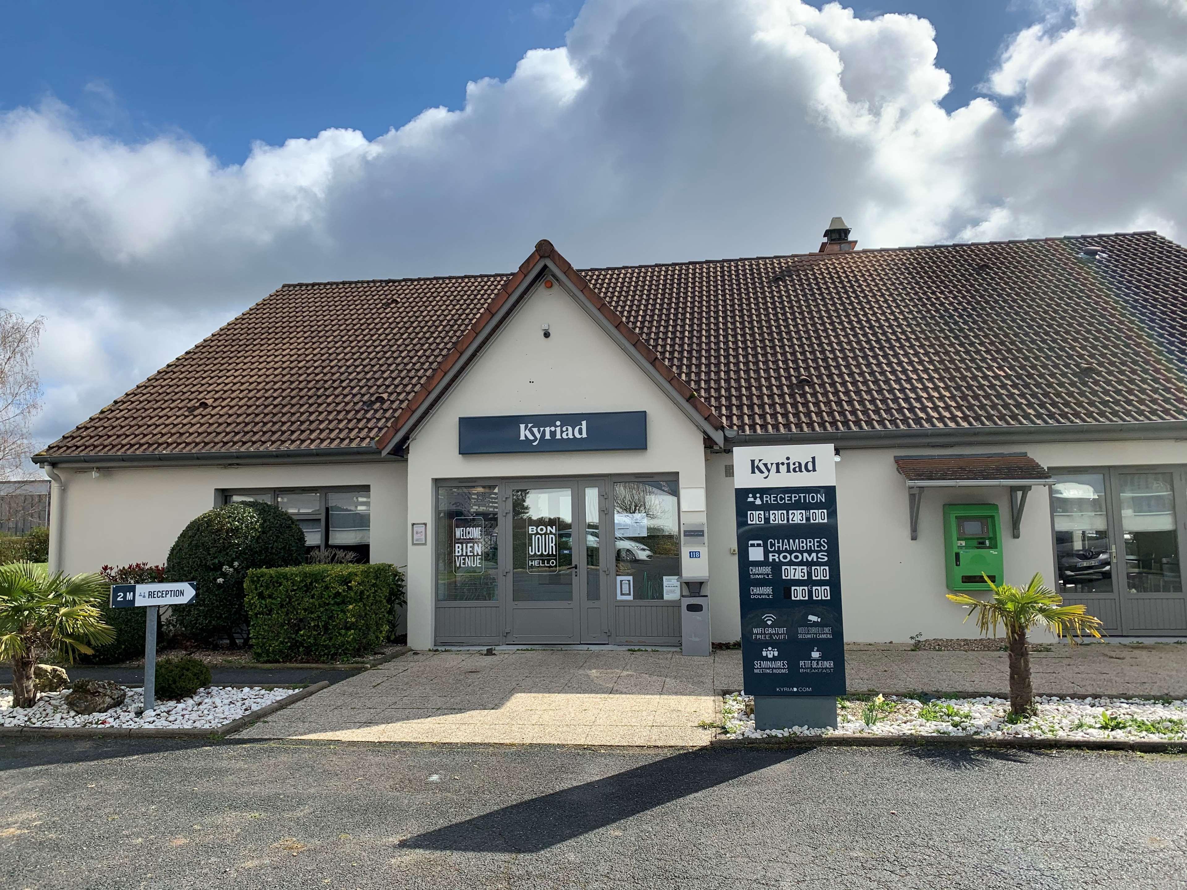 Kyriad Châteauroux - Saint-Maur Saint-Maur (Indre) Exterior foto
